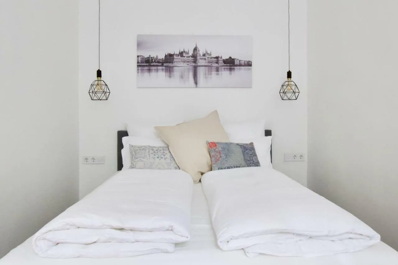 Standard Apartment by Hi5 - Rákóczi út 23 Budapest