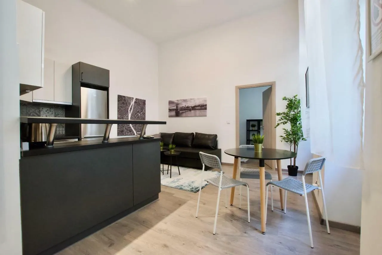 Standard Apartment by Hi5 - Rákóczi út 23 Budapest Hungría